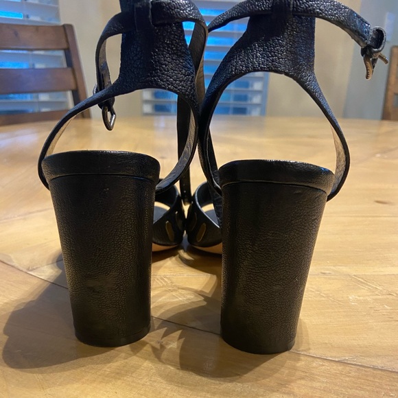 Cole Haan sandals - Picture 9 of 9